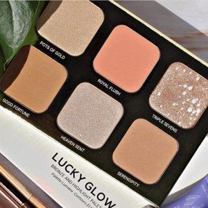 True + Luscious Lucky Glow Face Palette